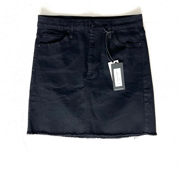 NWT Just Black Denim Black Raw Hem Mini Skirt Size Medium - Picture 7 of 8